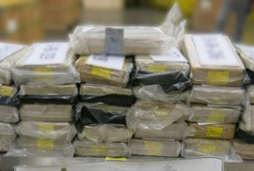 SMC seizes cocaine valued at over ₹1 crore on Navsari Highway