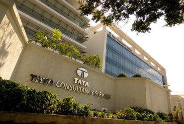 TCS દ્વારા 12000 કર્મચારીઓની છટણી: ભારતીય કંપની મુશ્કેલીમાં.