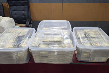 Five arrested with ₹78 lakh worth of old ₹500, ₹1,000 notes in Vadodara