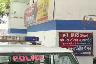 ભરૂચ: શીતલ સર્કલ પર રિક્ષા ઓવરટેક મામલે મારામારી, બે રિક્ષાચાલક વિરુદ્ધ ગુનો નોંધાયો.