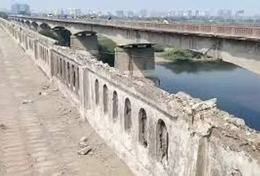 અમદાવાદમાં વિશાલા-નારોલને જોડતો શાસ્ત્રીબ્રિજ ડેમેજ, 7 મહિના સમારકામ માટે બંધ રહેશે
