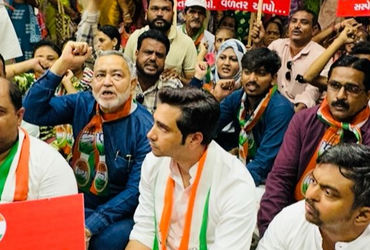 કોર્પોરેશનમાં વિપક્ષનું હલ્લાબોલ , જશોદાનગર ઘટના મામલે જવાબદાર અધિકારીઓને સસ્પેન્ડ કરવા માંગણી