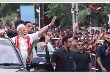 વડાપ્રધાન મોદી ગુજરાતમાં: રોડ શૉ બાદ નિકોલમાં જનસભા, વિકાસકાર્યોનું કર્યું લોકાર્પણ