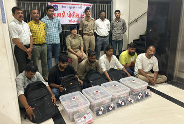 23 કરોડનું ટ્રાન્ઝેક્શન, રૂ.3 કરોડ રોકડા ઝડપાયા... અમદાવાદમાં ઝડપાઈ ઇન્ટરનેશનલ સાયબર ફ્રોડ કરતી ગેંગ