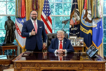 ટેરિફ વિવાદ વચ્ચે ભારતીય લોબિસ્ટ Jason Miller ની Trump સાથે મુલાકાત.