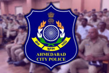 શહેરના કેટલાંક પીઆઇના માનીતા સ્ટાફની બદલી છતાંય, ચાર્જ ન છોડાયો