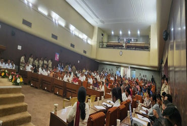 સુરત: પાલિકાની સામાન્ય સભામાં શાસકોને મુંઝવતા વિપક્ષના પ્રશ્નો