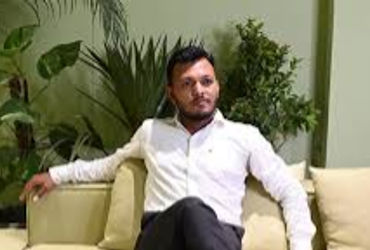 વૈષ્ણોેદેવી સર્કલ પાસે દિર્ઘાયુ વ્યાસે  પીઆઇ સાથે ભાગીદારીમાં જમીન ખરીદી!