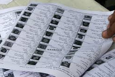 બોટાદમાં 591 મતદાન મથકોના 5,62,598 મતદારોની ખરાઇ કામગીરી શરૂ, જેમાં BLO દ્વારા ડોર ટુ ડોર મુલાકાત લેવાશે.