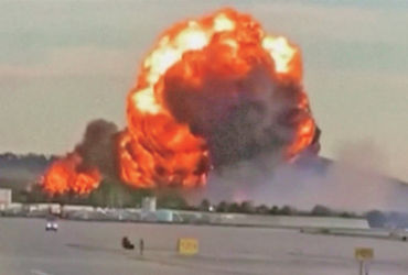 અમેરિકામાં UPS કાર્ગો પ્લેન અગનગોળો બનીને ક્રેશ થતાં સાતનાં મોત.