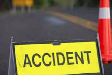 નાનપુરા અને વસ્તાદેવડી પાસે સૂતેલા યુવકોને વાહનોએ કચડી નાખ્યા નાનપુરા અને વસ્તાદેવડી પાસે સૂતેલા યુવકોને વાહનોએ કચડી