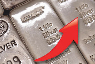વિશ્વ બજારની અસરથી ચાંદીમાં રૂ. 3000નો વધારો, સોનામાં પણ તેજી.