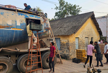 પાવીજેતપુર ગરનાળા પાસેથી દારૂ ભરેલું  ટેન્કર ઝડપાયું