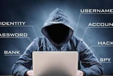 વડોદરાના બંગલામાંથી  ઇન્ટરનેશનલ કોલ સેન્ટર પકડાયું, લોન ના નામે વિદેશીઓને ઠગતા ત્રણની ધરપકડ