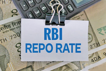 ઊંચો GDP રેપો રેટ ઘટાડવાનો અવકાશ ઘટાડશે, liquidity પર ધ્યાન કેન્દ્રિત કરશે.