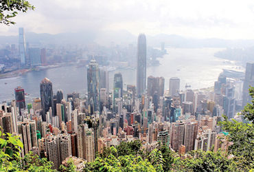 શહેરીકરણથી પર્યાવરણને નુકસાન, પ્રદૂષણ વધ્યું.