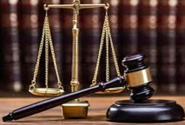 ઘર ઘરણાની કાનૂની વ્યાખ્યા નથી છતાં સમાજમાં એ રિવાજરૂપે છે