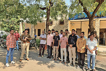 ઝાલાવાડમાં હાઇવે પર ગેરકાયદે પ્રવૃત્તિ બંધ કરવા આદેશ: હોટલો પર કાર્યવાહી.