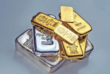 સોના-ચાંદીમાં તેજી: મુંબઈ ચાંદી રૂ. બે લાખને વટાવી ગઈ.