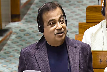 2026 સુધીમાં દેશભરમાં સેટેલાઇટ આધારિત ટોલ ક્લેક્શન સિસ્ટમ શરૂ થશે.