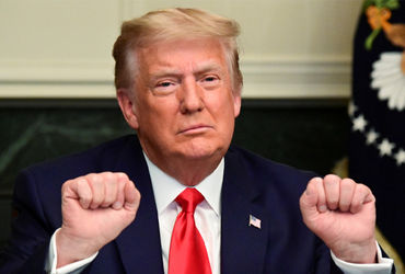 ટેરિફના કારણે અમેરિકાની હાલત ખરાબ: 717 કંપનીઓએ દેવાળું ફૂંક્યું, 15 વર્ષનો રેકોર્ડ તૂટ્યો.