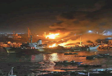 યમનના બંદર પર UAEના જહાજ પર સાઉદીની એર સ્ટ્રાઇકથી મધ્યપૂર્વમાં તણાવ વધ્યો.