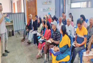 એક વિદેશી મહિલા કન્નડ શીખવે છે: ભાષાવાદ વચ્ચે પ્રેમ અને આદરનું ઉદાહરણ.