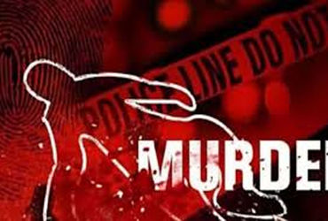 માતા સામે ગંદી હરકતો કરનાર માસીના દિકરાની હત્યા પિતરાઈ ભાઈએ કરી.