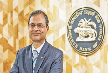 રેપો રેટ યથાવત્: વિવિધ લોનના દર નહીં ઘટે એટલે કે Home Loan, Vehicle Loan ના EMI માં કોઈ ફેરફાર નહીં.