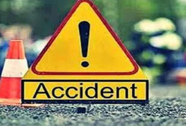 સીદસર નજીક અજાણ્યા બસ ચાલકે અડફેટે લેતા એક આધેડનું દુઃખદ મોત.