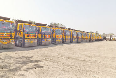 સાયલામાં ક્વોરી ઉદ્યોગની હડતાલથી રો મટિરિયલ વિતરણ ઠપ્પ, બાંધકામોને અસર.