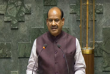 સ્પીકર ઓમ બિરલાને હટાવવા વિપક્ષની સહી ઝુંબેશ: પક્ષપાતનો આરોપ, રાહુલ ગાંધીને બોલતા અટકાવવા મુદ્દે વિરોધ.