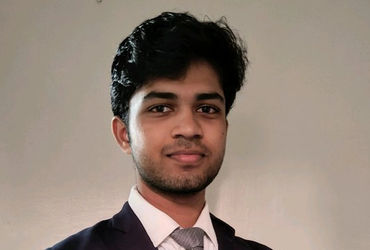 અમેરિકામાં 6 દિવસથી ગુમ ભારતીય વિદ્યાર્થીનો મૃતદેહ મળ્યો, પરિવાર પર આભ તૂટી પડ્યું: અમેરિકામાં ગુમ થયેલ ભારતીય વિદ્યાર્થીનું દુઃખદ મૃત્યુ, પરિવાર શોકમાં ગરકાવ.