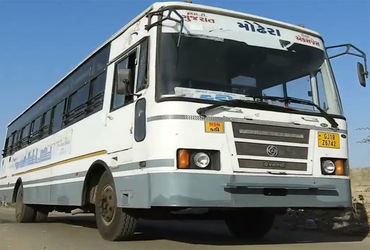 છાપરી ગામમાં ST બસના ધાંધિયાથી વિદ્યાર્થિનીઓમાં રોષ.