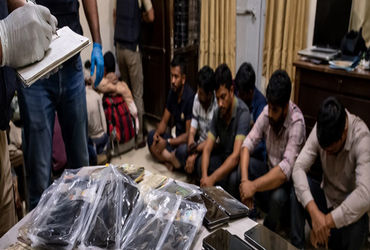 ભારતમાં મોટા હુમલાનું કાવતરું નિષ્ફળ; બે રાજ્યોમાંથી 8 Suspected આતંકીઓની ધરપકડ.