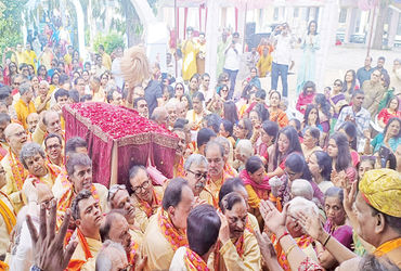 બાલાસિનોરમાં 137 વર્ષથી ઉજવાતા 'ફગવા મહોત્સવ'ની ભક્તિભાવથી ઉજવણી.