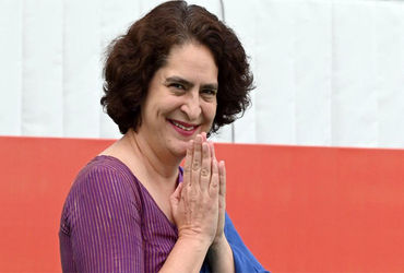 રાહુલ પછી પ્રિયંકા ગાંધી પણ વડાપ્રધાન મોદી પર આક્ષેપો કરતા રાજકારણ ગરમાયું.