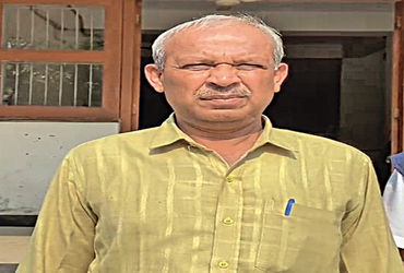 લાલ દરવાજા પોલીસ ચોકીના PSI રૂ. 30 હજારની લાંચ લેતા ઝડપાયા.