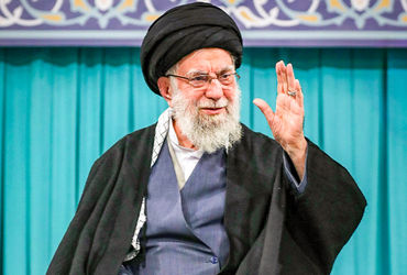 અમેરિકા-ઈઝરાયલે ખામેનેઈનું લોકેશન મેળવી 30 સેકન્ડમાં 30 બોમ્બ ઝીંક્યા: એક સંક્ષિપ્ત સાર.