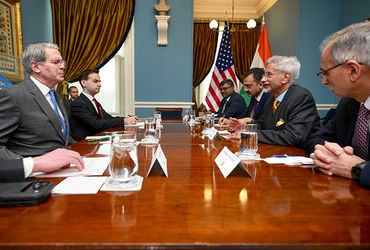 USએ ભારતને 'આજ્ઞાકારી Good Actor' ગણાવ્યું, રશિયન તેલની છૂટનું કારણ જણાવ્યું.