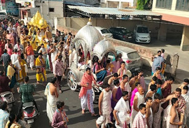 જામનગરમાં Mahavir Jayanti ની ભવ્ય ઉજવણી: રથયાત્રા અને ધાર્મિક કાર્યક્રમોનું આયોજન કરવામાં આવ્યું.