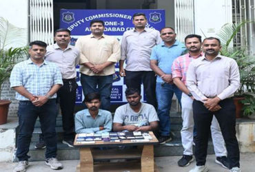 ગુજરાત સહિત અન્ય રાજ્યોમાં MOBILE ચોરી કરતી ગેંગ ઝડપાઇ.