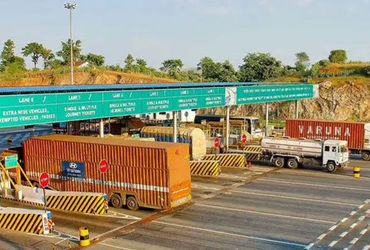 આજથી નેશનલ હાઈવે પર રોકડ ટોલ બંધ; FASTag વગર 1.25 ગણો ટોલ લાગશે.