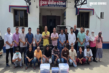 વાપીના બંગલામાં આંતરરાષ્ટ્રીય બોગસ કોલ સેન્ટર ચલાવતા 11 શખ્સો ઝડપાયા, કેનેડાના નાગરિકોને કરતાં ટાર્ગેટ