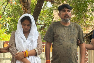 કેનેડામાં થયેલી 2.72 કરોડ રૂપિયાની છેતરપિંડી કેસમાં દંપતી ધરપકડ, બેંક લોકરમાંથી 7.51 કરોડનો સામાન જપ્ત | mehsana canada multicrore fraud case EOW Anil Vibhani Fraud Case કેનેડામાં થયેલી 2.72 કરોડ રૂપિયાની છેતરપિંડી કેસમાં દંપતી ધરપકડ, બેંક લોકરમાંથી 7.51 કરોડનો સામાન જપ્ત | mehsana canada multicrore fraud case EOW Anil Vibhani Fraud Case