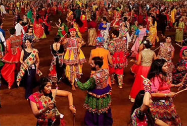 સોમવારથી શરુ થતાં નવરાત્રી તહેવારની મુંબઈમાં જોરદાર તૈયારીઓ ચાલું