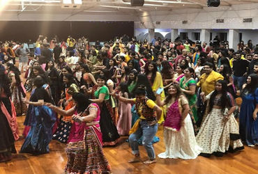 ફરી ભી દિલ હૈ હિન્દુસ્તાની : વિદેશમાં વસતા ભારતીયોને વતનની યાદ અપાવતો તહેવાર નવરાત્રી