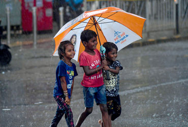 Weather report: IMD issues very heavy rainfall warning for Gujarat and other states - Vimarsana News