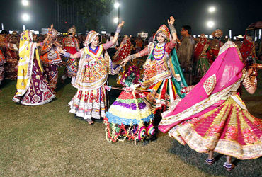 Gujarat's Garba dance earns UNESCO's recognition as 'Intangible Cultural Heritage' | Gujarats Garba dance earns UNESCOs recognition as Intangible Cultural Heritage - Vimarsana News