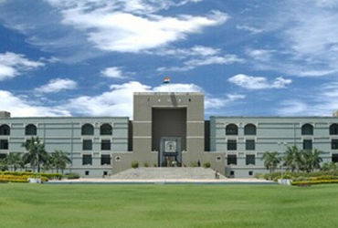 Gujarat govt to launch helpline number to complaint against police - Vimarsana News